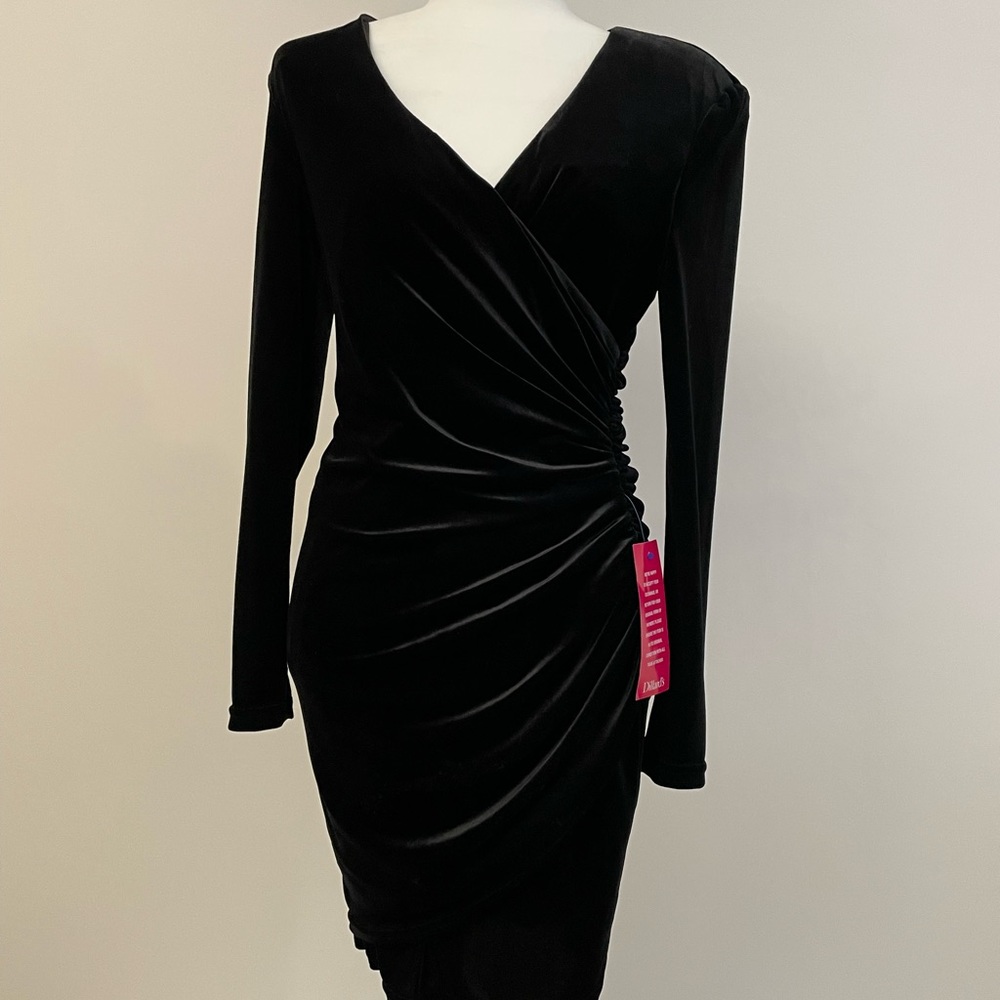 Black Velvety Party Dress//Alex Marie//sz. 4
